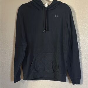 Under Armour Woman’s Black Hoodie